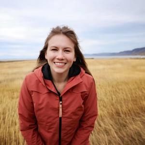 Meet your Posher, Dayna